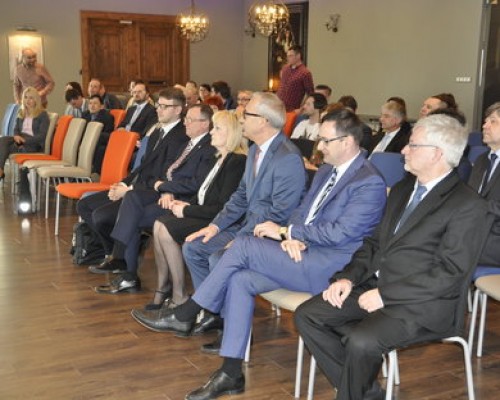 Energa rozpoczyna wynajem samochodów elektrycznych